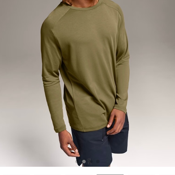 On performance focus long sleeve t - Picture 10 of 10